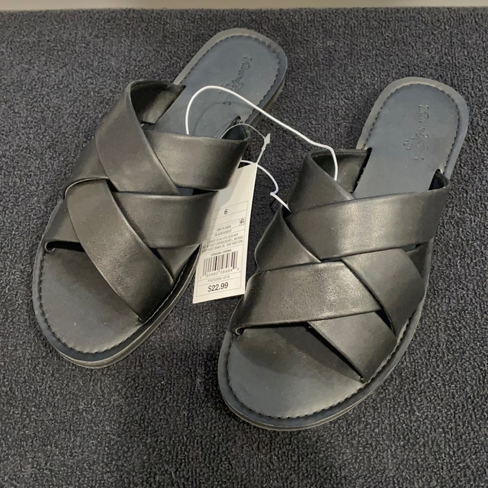 Black sandals